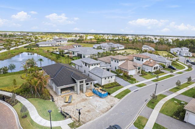 13921 Vivant Drive, Palm Beach Gardens, FL 33412