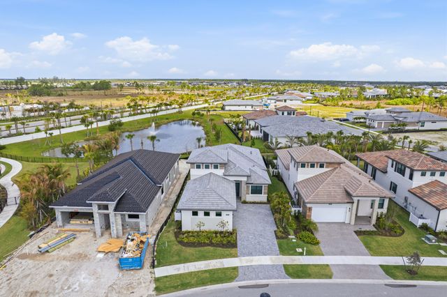 13921 Vivant Drive, Palm Beach Gardens, FL 33412