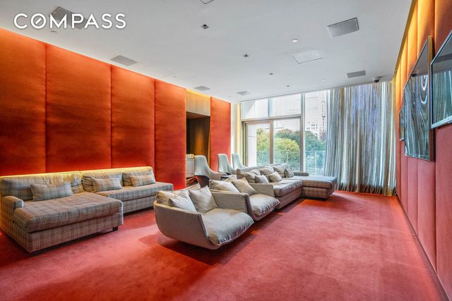 23 E 22nd Street TH2, New York City, NY 10010