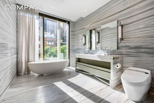 23 E 22nd Street TH2, New York City, NY 10010