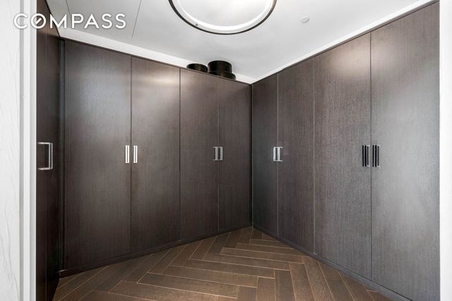 23 E 22nd Street TH2, New York City, NY 10010