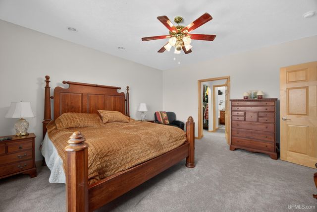 1800 Middle Point Lane, Houghton, MI 49931