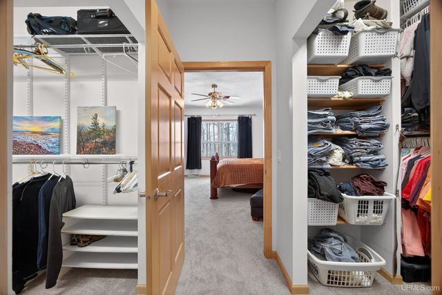 1800 Middle Point Lane, Houghton, MI 49931