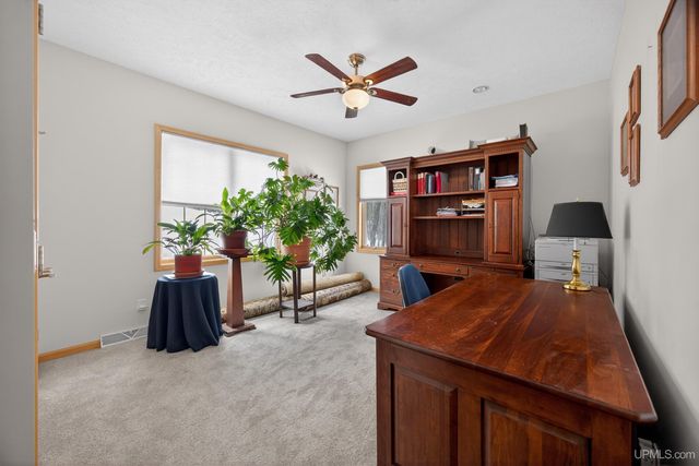 1800 Middle Point Lane, Houghton, MI 49931