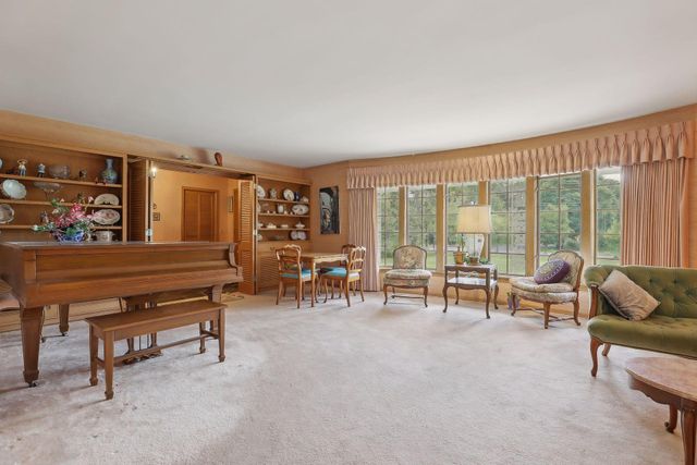 2530 France Avenue S, Minneapolis, MN 55416