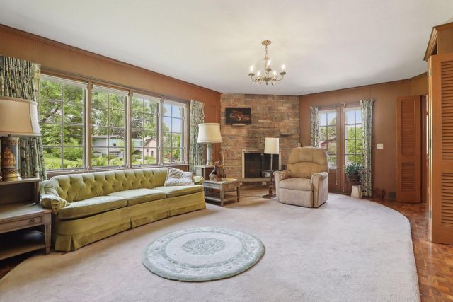 2530 France Avenue S, Minneapolis, MN 55416