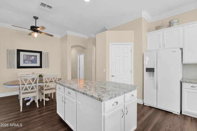 9859 E Nopal Avenue, Mesa, AZ 85209