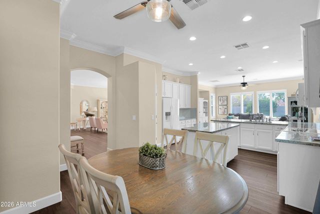 9859 E Nopal Avenue, Mesa, AZ 85209