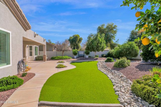 9859 E Nopal Avenue, Mesa, AZ 85209