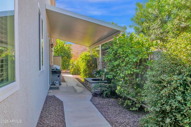 9859 E Nopal Avenue, Mesa, AZ 85209