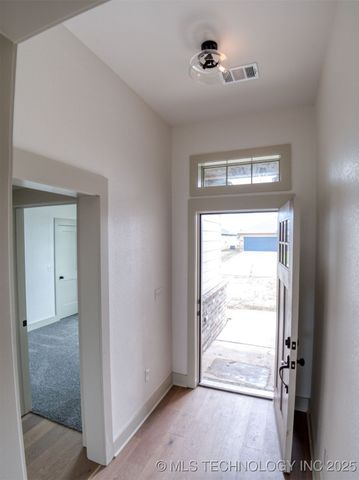 1193 Wild Indigo Circle, Calera, OK 74730