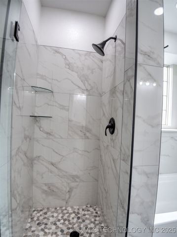 1193 Wild Indigo Circle, Calera, OK 74730