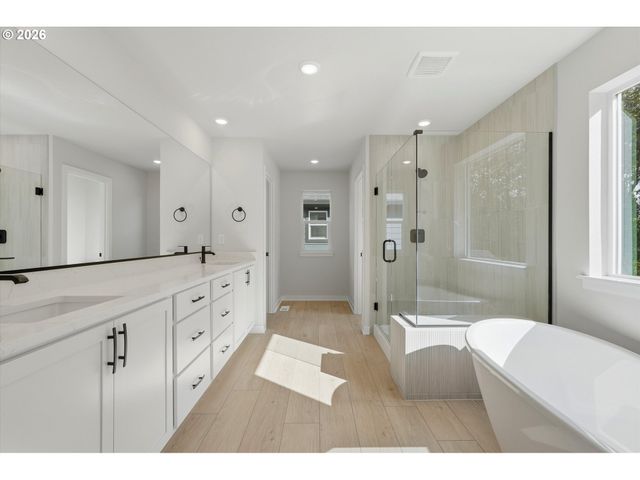 8713 S 4TH Way, Ridgefield, WA 98642