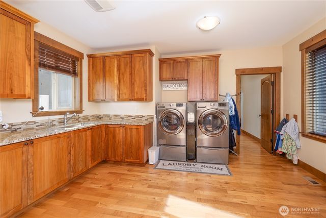 4220 121st Drive NE, Lake Stevens, WA 98258