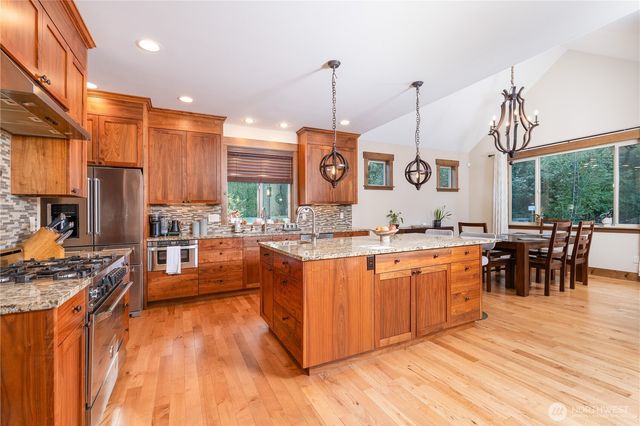 4220 121st Drive NE, Lake Stevens, WA 98258