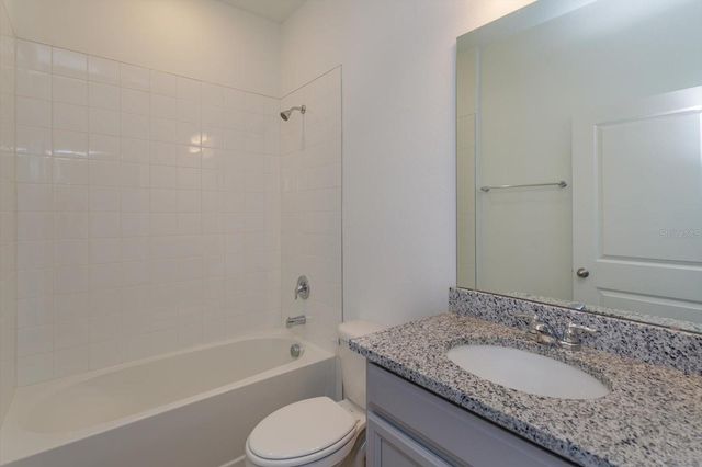 2812 DOOLITTLE STREET, Tavares, FL 32778