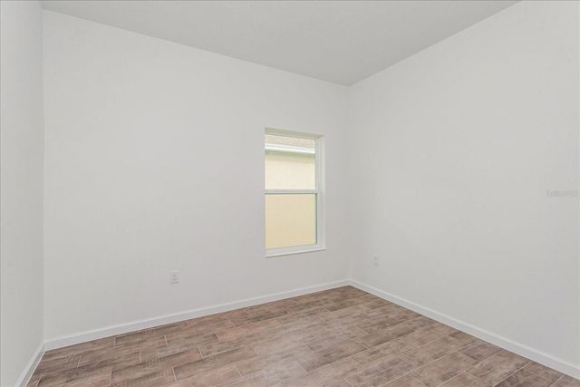 2812 DOOLITTLE STREET, Tavares, FL 32778