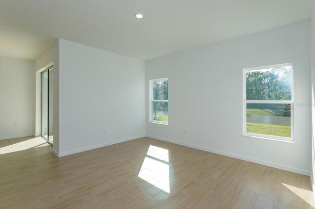 2812 DOOLITTLE STREET, Tavares, FL 32778