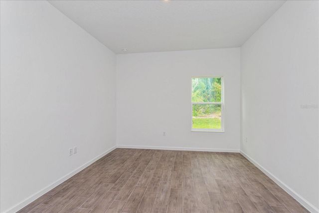 2812 DOOLITTLE STREET, Tavares, FL 32778