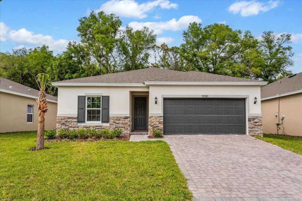 2812 DOOLITTLE STREET, Tavares, FL 32778