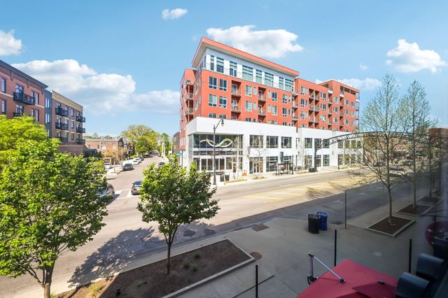 956 N High Street, 2X, Columbus, OH 43201