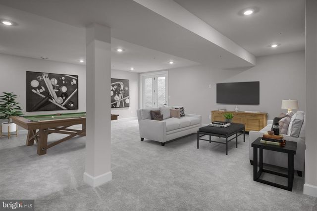 6556 CLUBHOUSE DR, Laurel, MD 20708