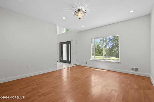 119 Daum Road, Manalapan, NJ 07726