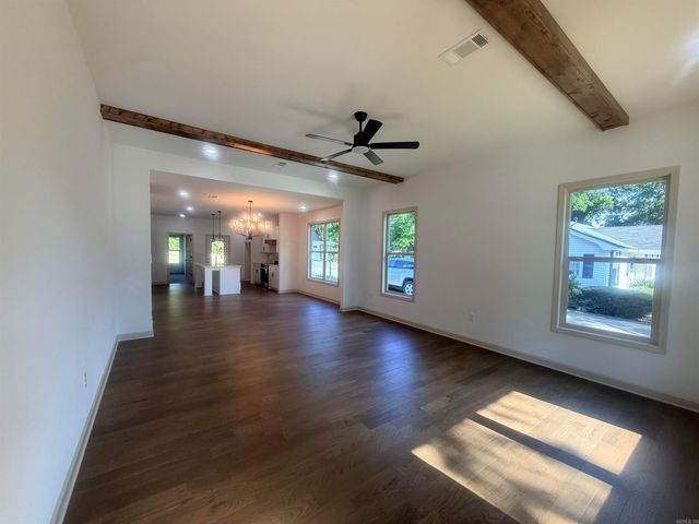 300 S Richards Street, Benton, AR 72015