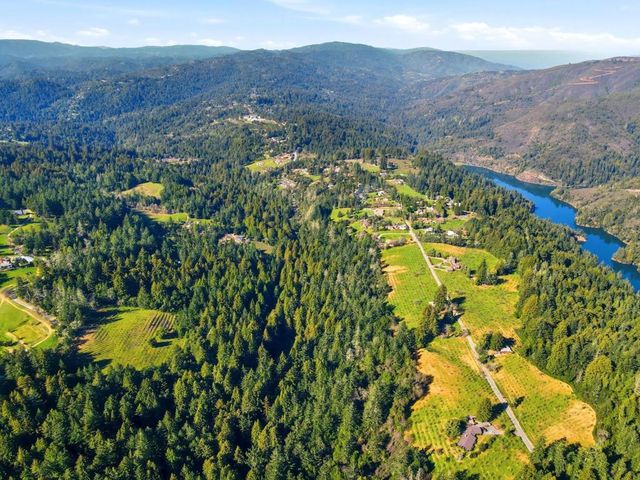 24580 Loma Prieta Avenue, Los Gatos, CA 95033