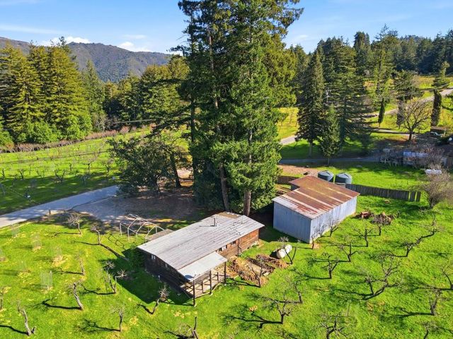 24580 Loma Prieta Avenue, Los Gatos, CA 95033