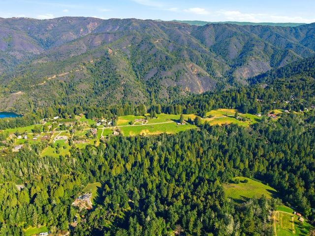 24580 Loma Prieta Avenue, Los Gatos, CA 95033