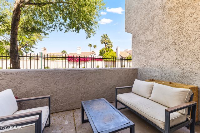 10055 E MOUNTAINVIEW LAKE Drive 1019, Scottsdale, AZ 85258