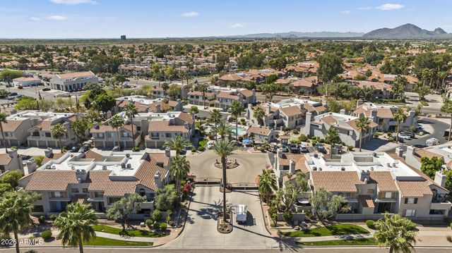 10055 E MOUNTAINVIEW LAKE Drive 1019, Scottsdale, AZ 85258