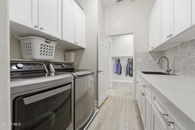 41809 Firenze Street, Quartz Hill, CA 93536