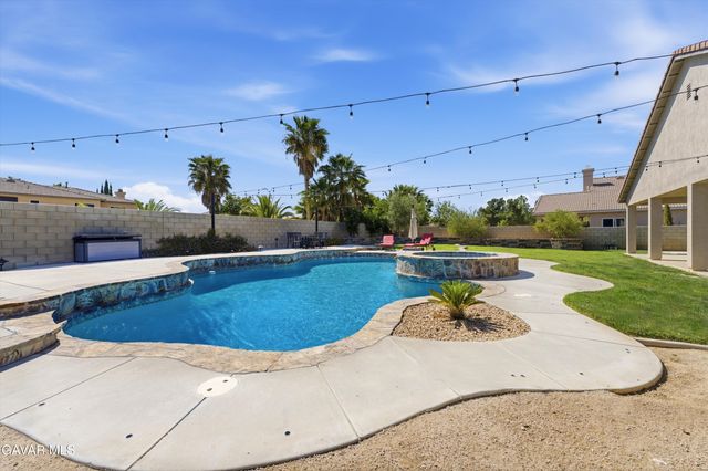 41809 Firenze Street, Quartz Hill, CA 93536