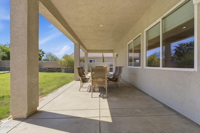 41809 Firenze Street, Quartz Hill, CA 93536