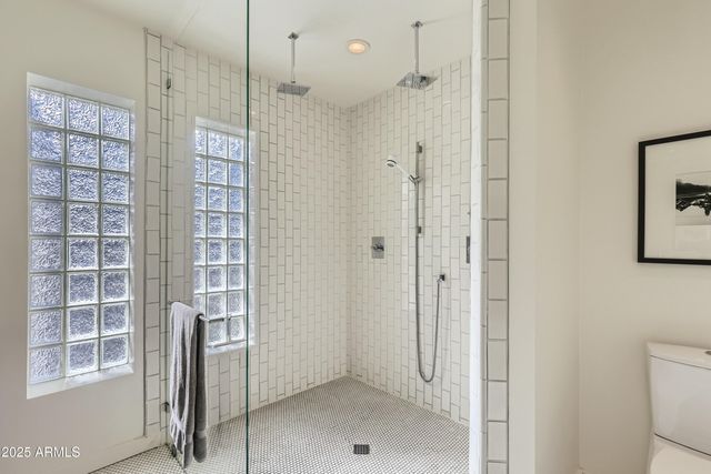 1527 E EL CAMINO Drive, Phoenix, AZ 85020