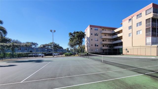 406 NW 68th Avenue 304, Plantation, FL 33317