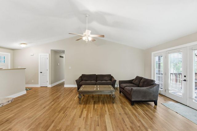 112 Harp Court, Georgetown, KY 40324