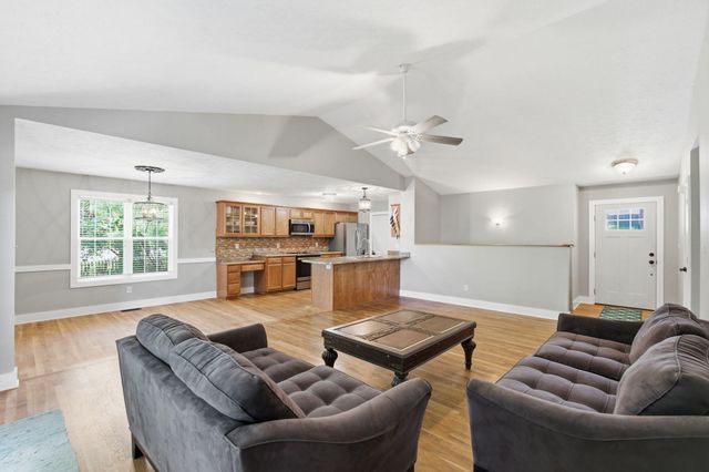 112 Harp Court, Georgetown, KY 40324