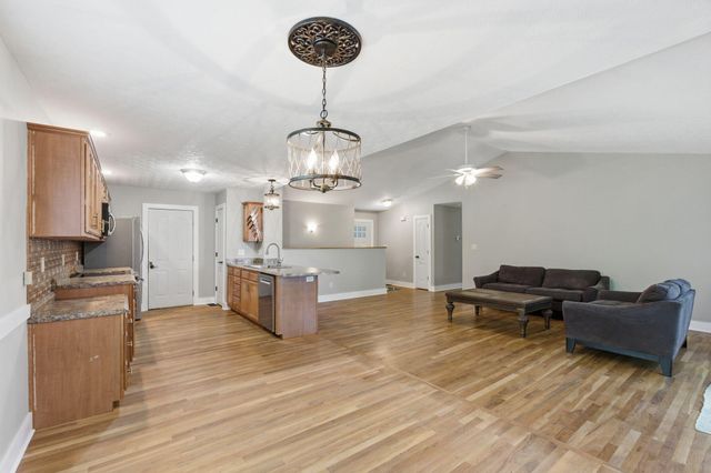 112 Harp Court, Georgetown, KY 40324