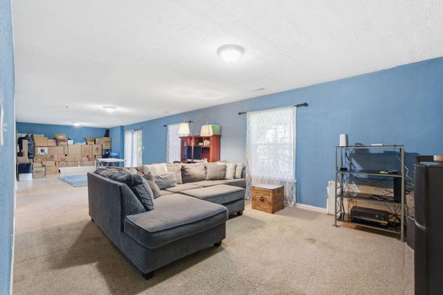 112 Harp Court, Georgetown, KY 40324