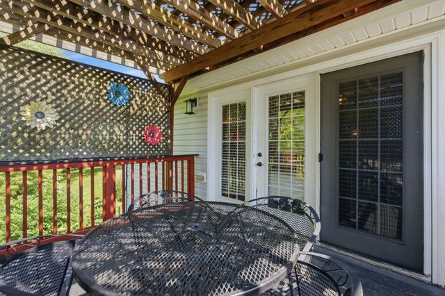 112 Harp Court, Georgetown, KY 40324