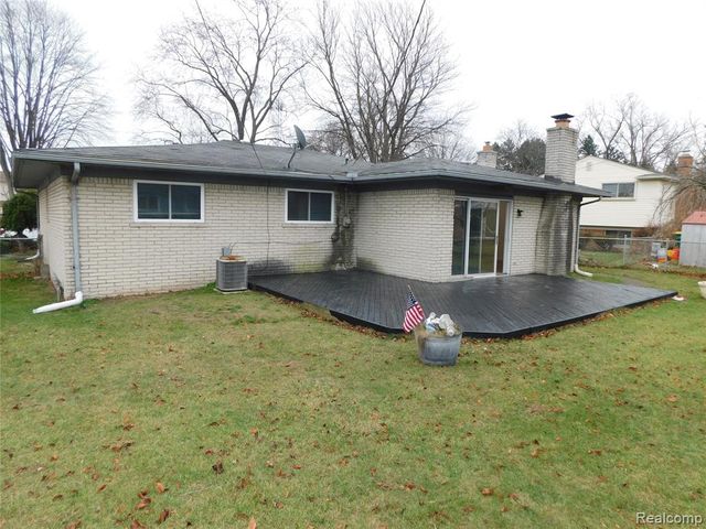 35251 Malibu, Sterling Heights, MI 48312