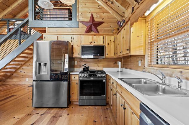 848 Maggie Chapman Road, Cherry Log, GA 30522