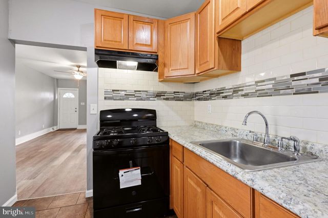 227 CEDAR AVE, Oaklyn, NJ 08107