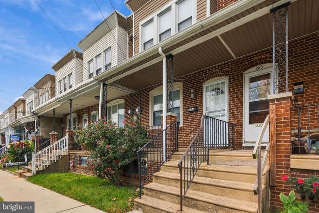 227 CEDAR AVE, Oaklyn, NJ 08107