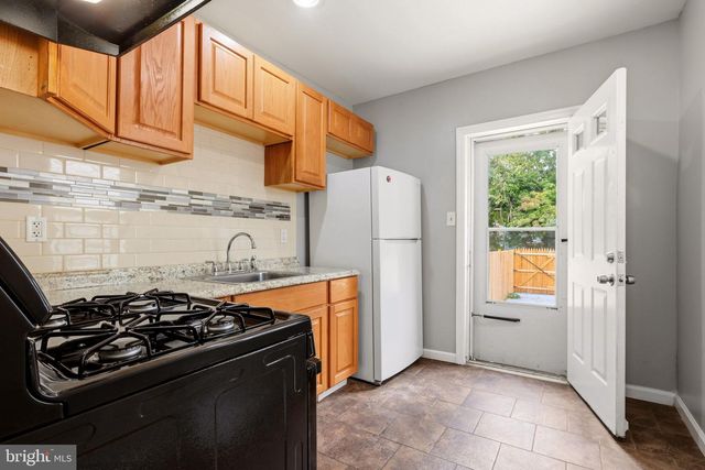 227 CEDAR AVE, Oaklyn, NJ 08107