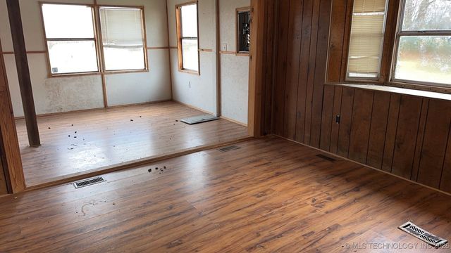 8041 W 53rd S, Muskogee, OK 74401