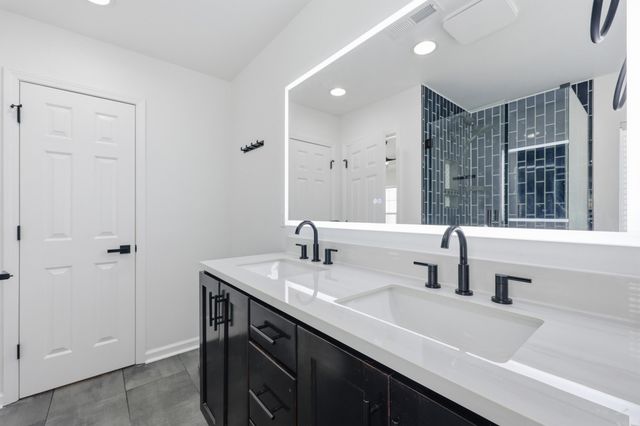 5150 Trump Street 602, North Charleston, SC 29420